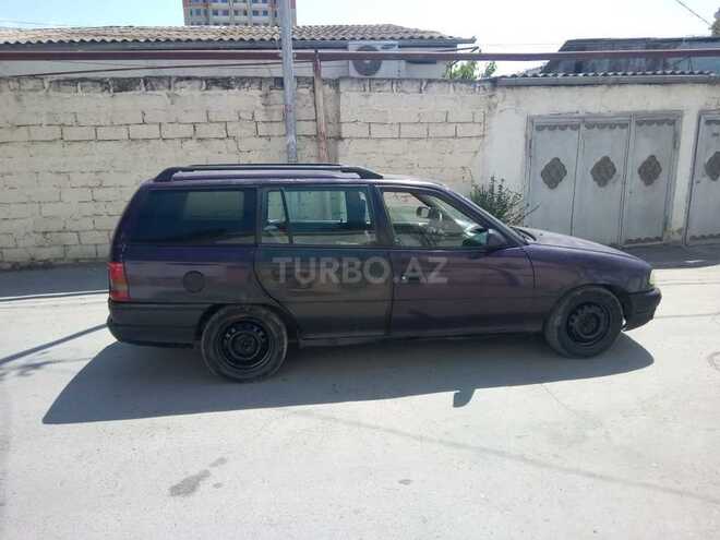 Opel Astra 1995, 179,000 km - 1.6 l - Bakı