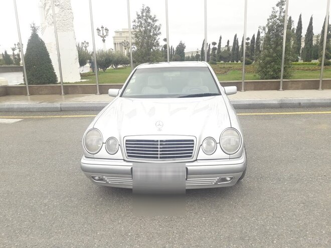 Mercedes E 230 1996, 215,000 km - 2.3 л - Gəncə