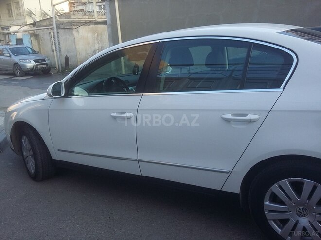 Volkswagen Passat 2010, 194,500 km - 1.8 л - Bakı