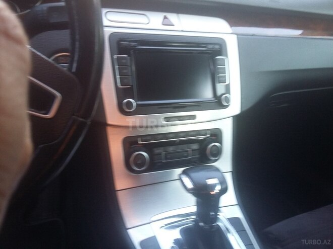 Volkswagen Passat 2010, 194,500 km - 1.8 л - Bakı