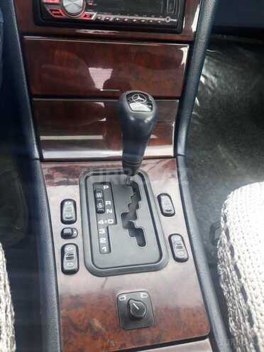 Mercedes E 230 1996, 215,000 km - 2.3 л - Gəncə