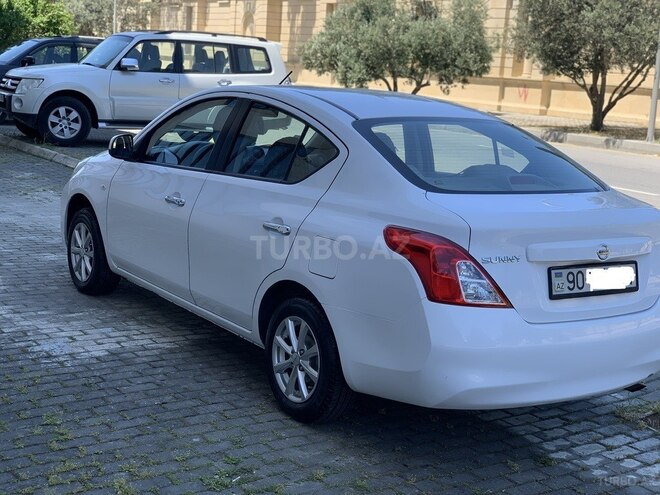 Nissan Sunny 2012, 220,000 km - 1.5 l - Bakı