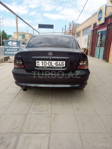 Opel Vectra 1996, 260,000 km - 1.6 l - Bakı