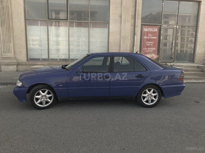 Mercedes C 180 1995, 326,000 km - 1.8 л - Sumqayıt