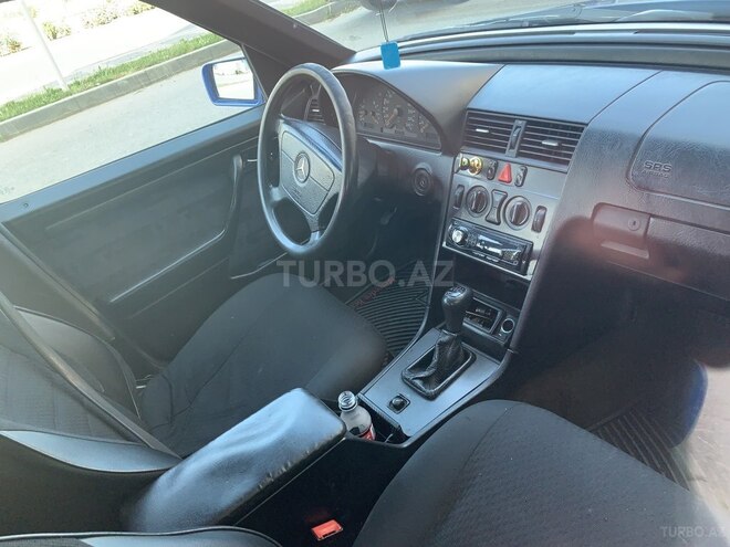 Mercedes C 180 1995, 326,000 km - 1.8 л - Sumqayıt