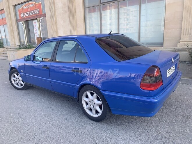 Mercedes C 180 1995, 326,000 km - 1.8 л - Sumqayıt