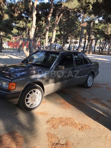Mercedes 190 1992, 213,542 km - 2.0 l - Bakı