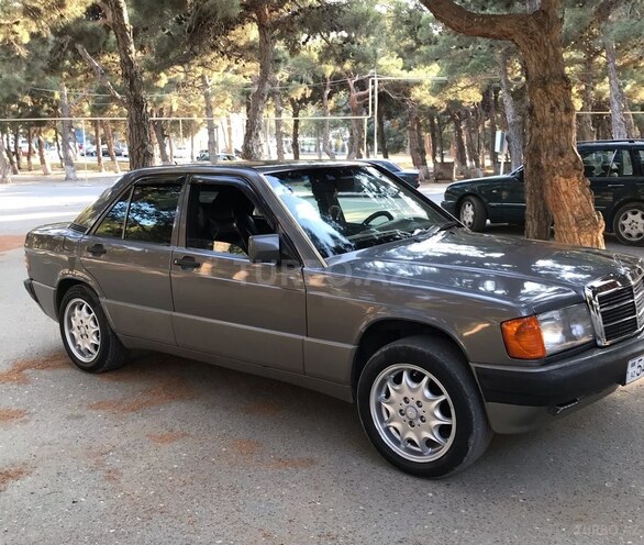 Mercedes 190 1992, 213,542 km - 2.0 l - Bakı