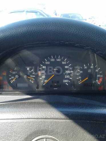 Mercedes C 220 1994, 304,570 km - 2.2 л - Bakı