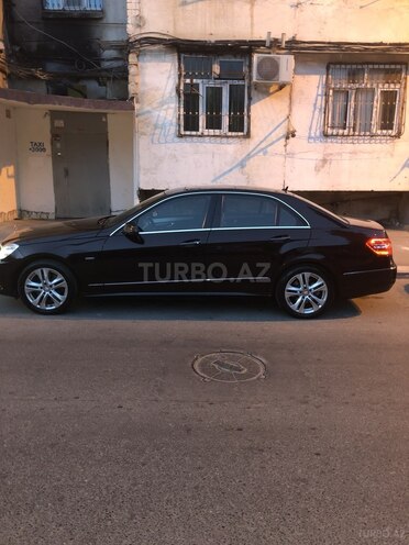 Mercedes E 350 2009, 115,000 km - 3.5 l - Bakı