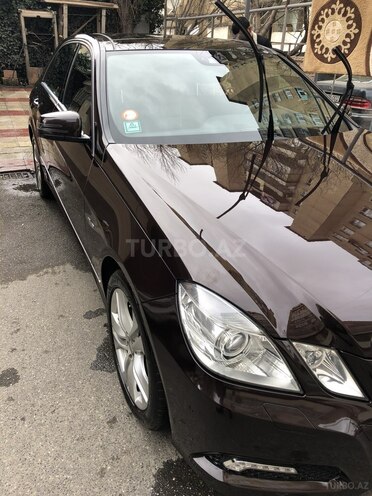 Mercedes E 350 2009, 115,000 km - 3.5 l - Bakı