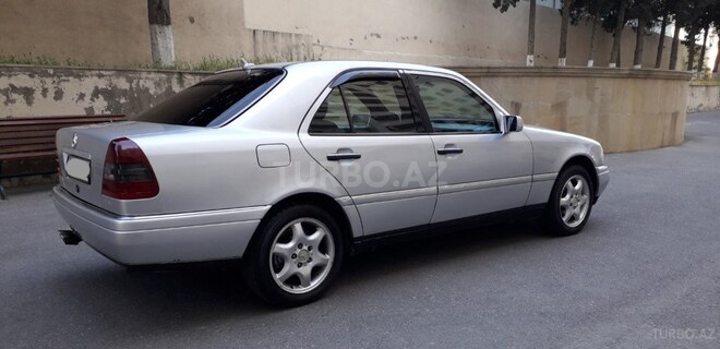 Mercedes C 180 1997, 275,000 km - 1.8 л - Bakı