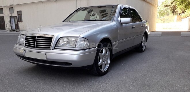 Mercedes C 180 1997, 275,000 km - 1.8 л - Bakı