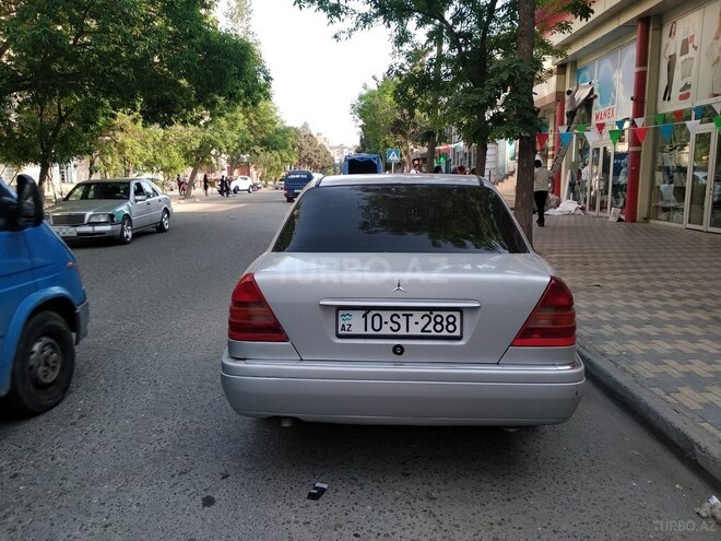Mercedes C 180 1995, 498,219 km - 1.8 l - Bakı