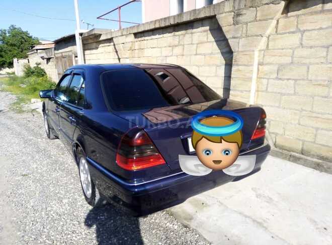 Mercedes C 220 1999, 390,000 km - 2.2 l - Bakı