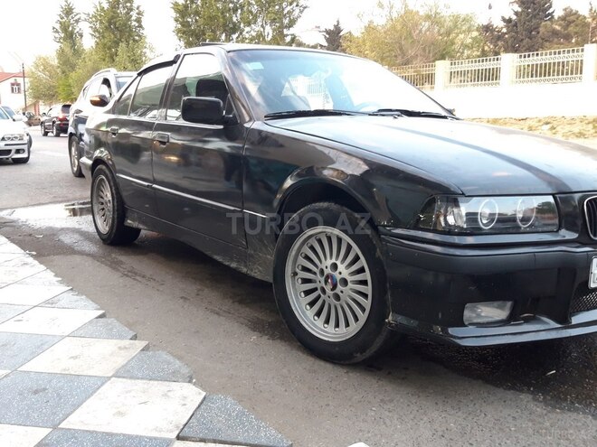 BMW 320 1991, 190,000 km - 2.0 l - Bakı