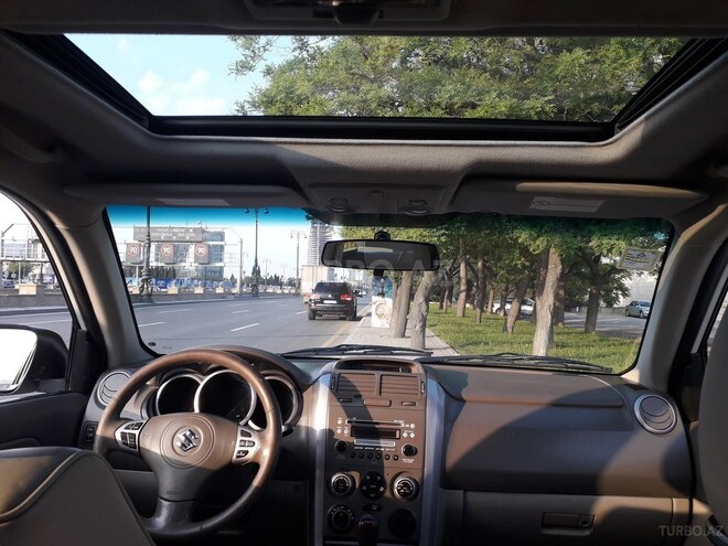 Suzuki Grand Vitara 2008, 132,692 km - 2.7 l - Bakı