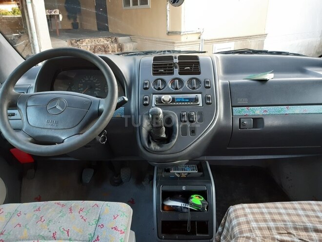 Mercedes Vito 1997, 356,810 km - 2.3 l - Saatlı
