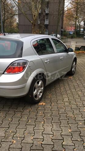 Opel Astra 2007, 165,874 km - 1.4 л - Quba