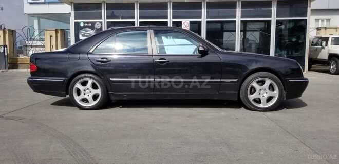 Mercedes E 320 2000, 490,000 km - 3.2 l - Bakı