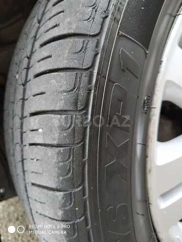 Mitsubishi Airtrek 2001, 190,000 km - 2.0 l - Yevlax