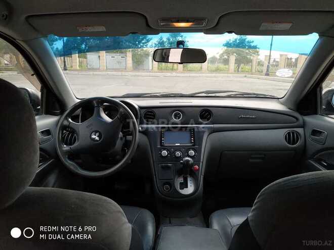 Mitsubishi Airtrek 2001, 190,000 km - 2.0 l - Yevlax