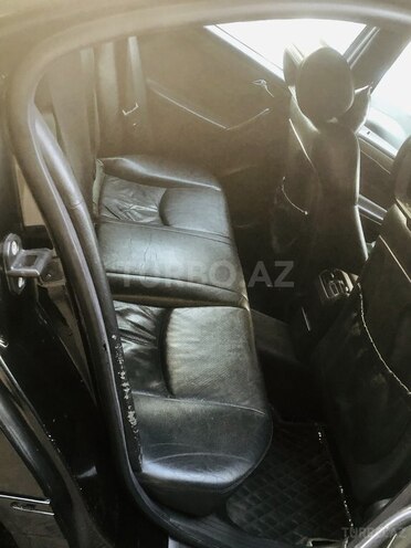 Mercedes C 220 2001, 300,000 km - 2.2 l - Bakı