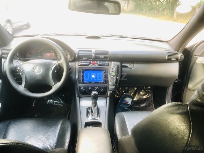 Mercedes C 220 2001, 300,000 km - 2.2 l - Bakı