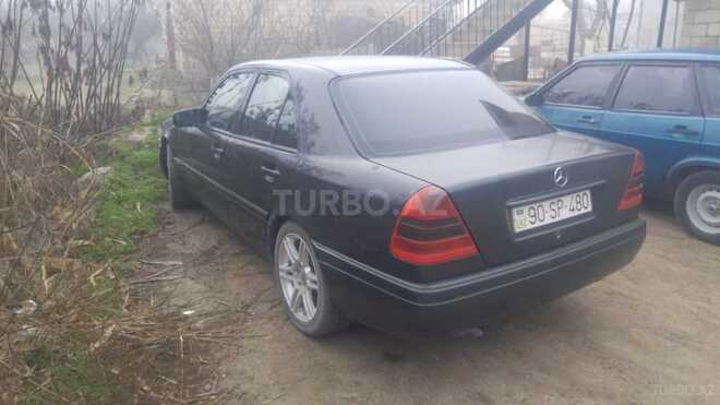Mercedes C 180 1995, 331,301 km - 1.8 l - Sabirabad