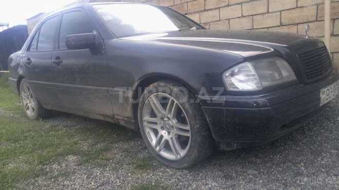 Mercedes C 180 1995, 331,301 km - 1.8 l - Sabirabad