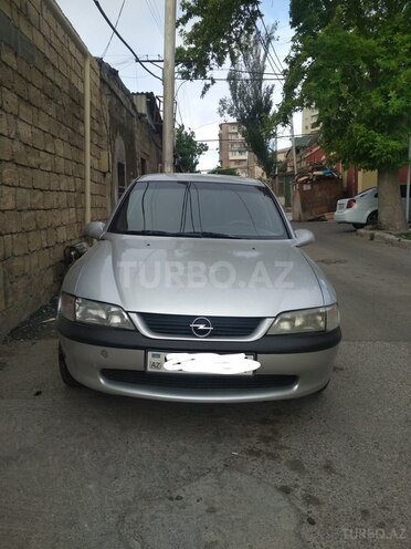 Opel Vectra 1997, 390,000 km - 1.8 l - Bakı