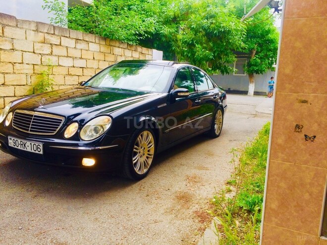 Mercedes E 240 2003, 320,000 km - 2.6 l - Zərdab