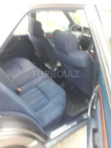 Mercedes E 250 1992, 201,045 km - 2.5 l - Masallı
