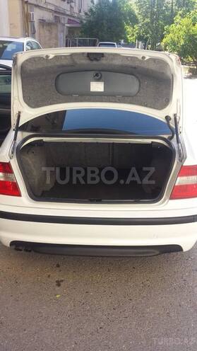 BMW 320 2002, 226,000 km - 2.2 l - Bakı
