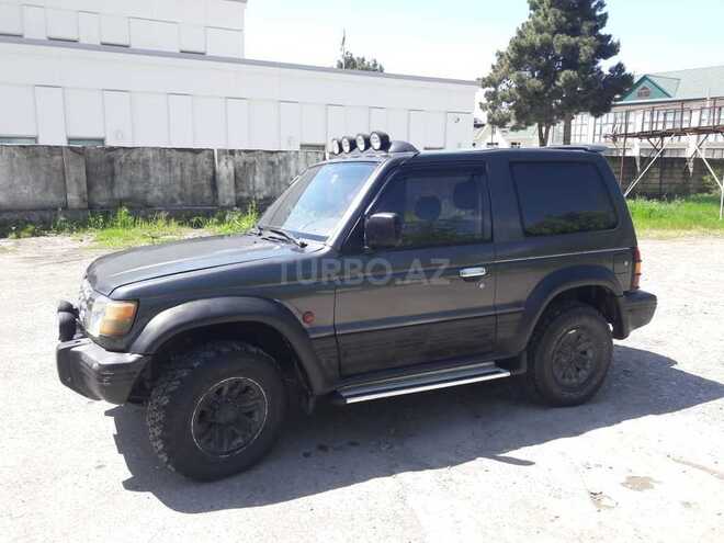 Mitsubishi Pajero 1991, 372,000 km - 2.5 l - Oğuz