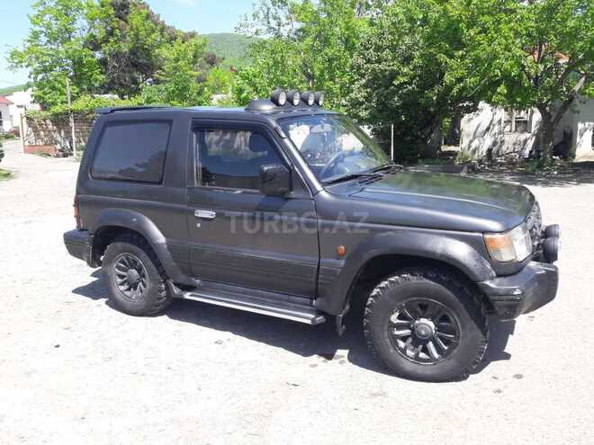 Mitsubishi Pajero 1991, 372,000 km - 2.5 l - Oğuz