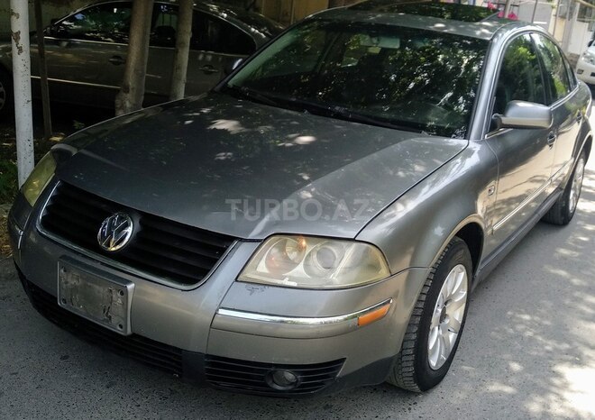 Volkswagen Passat 2002, 270,000 km - 1.8 л - Bakı