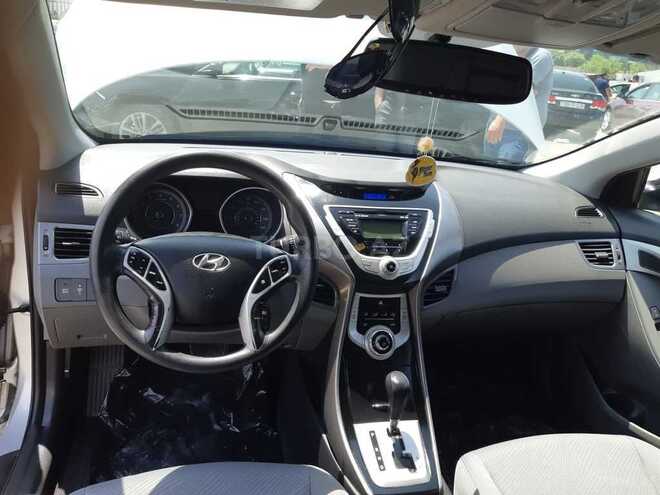 Hyundai Elantra 2011, 113,000 km - 1.8 л - Bakı