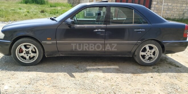 Mercedes C 220 1995, 386,498 km - 2.0 л - Bakı