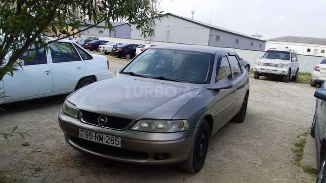 Opel Vectra 1999, 258,000 km - 2.0 l - Bakı