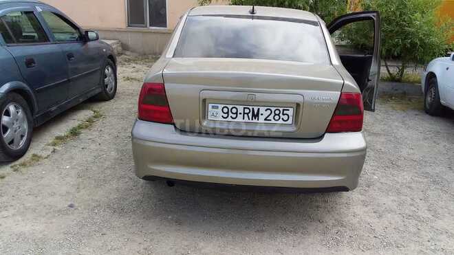 Opel Vectra 1999, 258,000 km - 2.0 l - Bakı