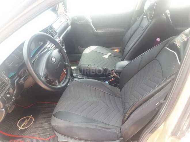 Opel Vectra 1996, 150,000 km - 2.0 l - Bakı