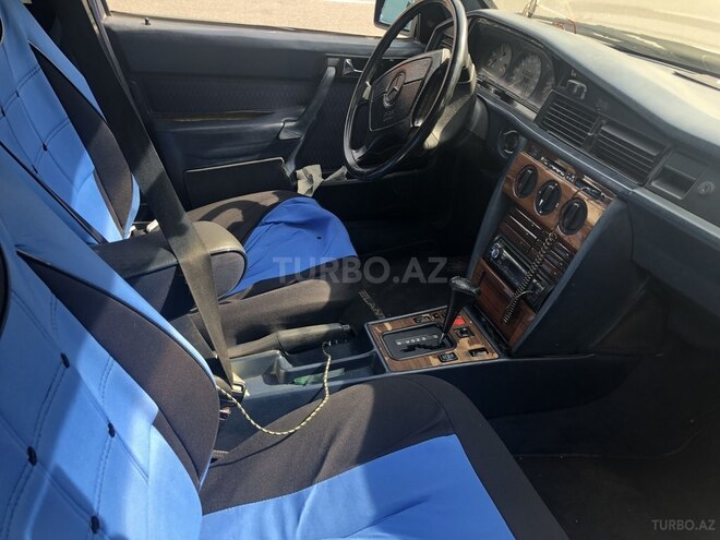 Mercedes 190 1993, 300,090 km - 2.0 l - Bakı