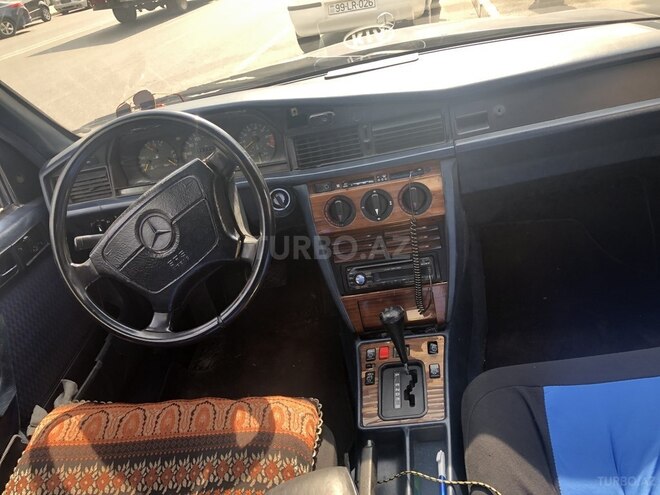 Mercedes 190 1993, 300,090 km - 2.0 l - Bakı