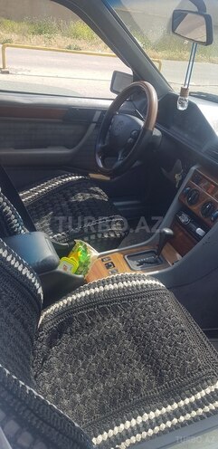 Mercedes E 300 1992, 4,200,000 km - 3.0 л - Bakı