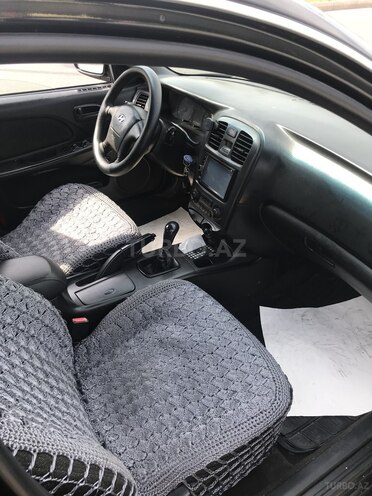 Hyundai Sonata 2004, 300,000 km - 2.0 l - Bakı