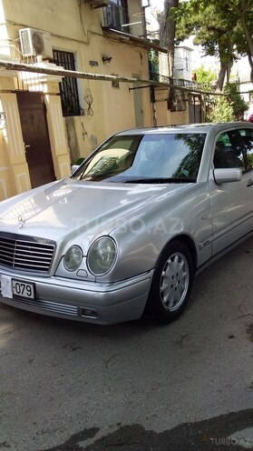 Mercedes E 230 1996, 357,604 km - 2.3 l - Bakı