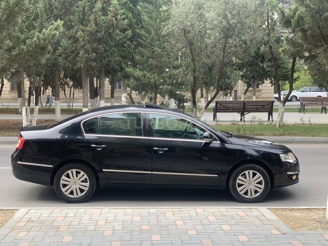 Volkswagen Passat 2010, 196,392 km - 1.8 л - Sumqayıt