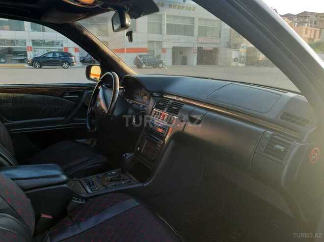 Mercedes E 320 1999, 334,000 km - 3.2 l - Bakı