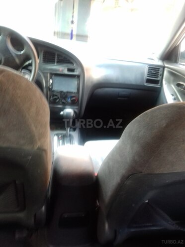 Hyundai Elantra 2001, 242,000 km - 2.0 л - Bakı
